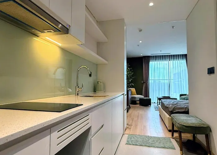 La Casa * Ha Long